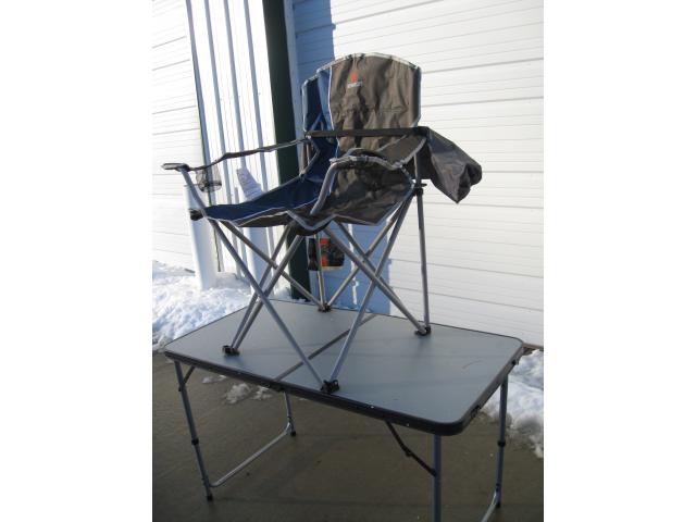 Outdoor Life Oversized Quad Camping Chair